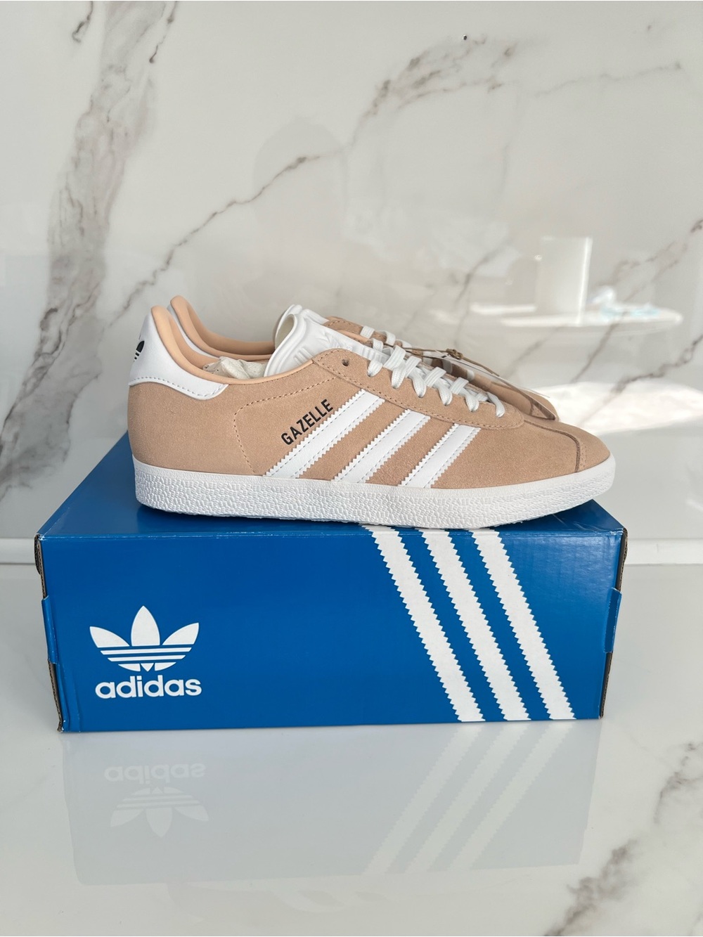 NIB adidas Gazelle Women’s Sneakers in Halo Blush / Cloud White Womens 6.5 7.5 8